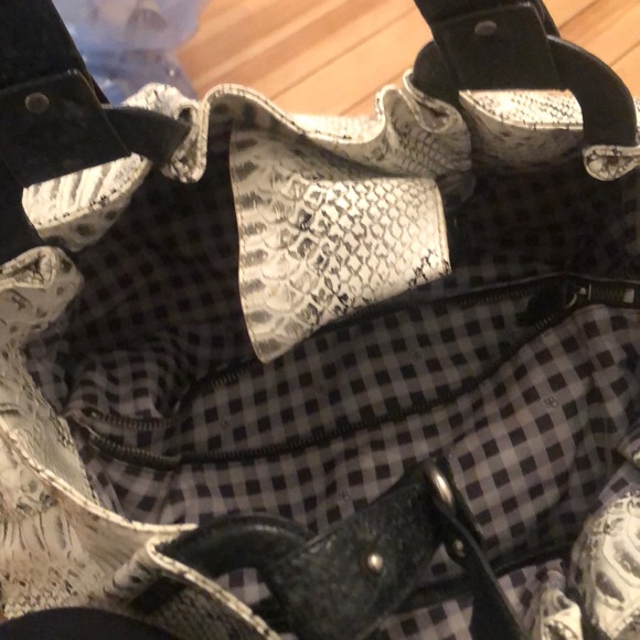 Jessica Simpson Crocodile Purse - Picture 4 of 4